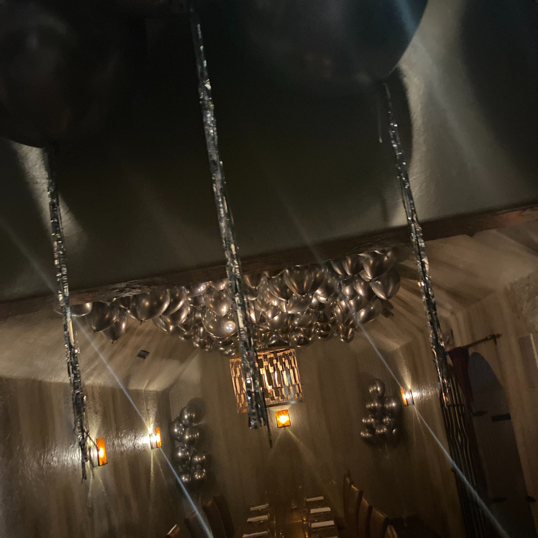 Light Blue Hanging Streamer Balloon Tails