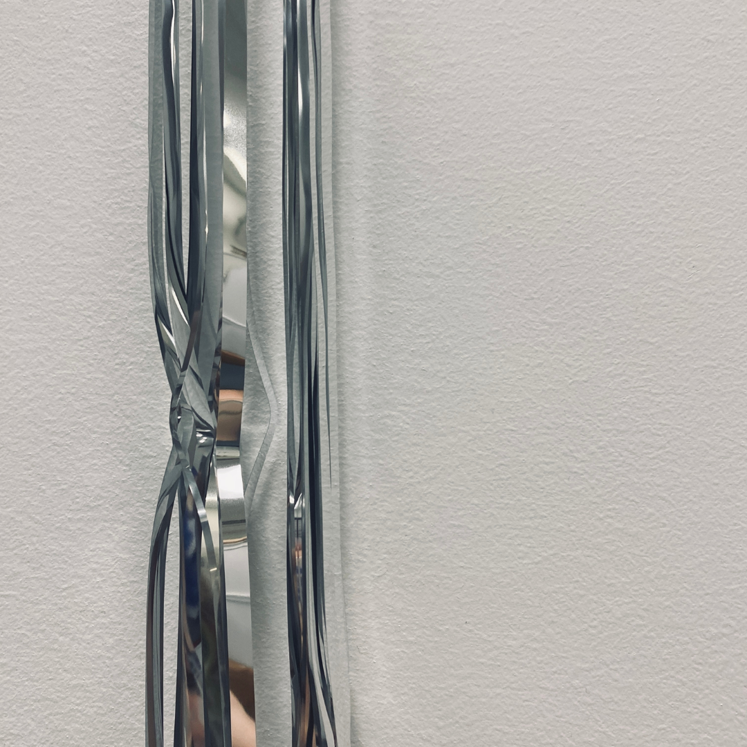 Silver Hanging Streamer Balloon Tails